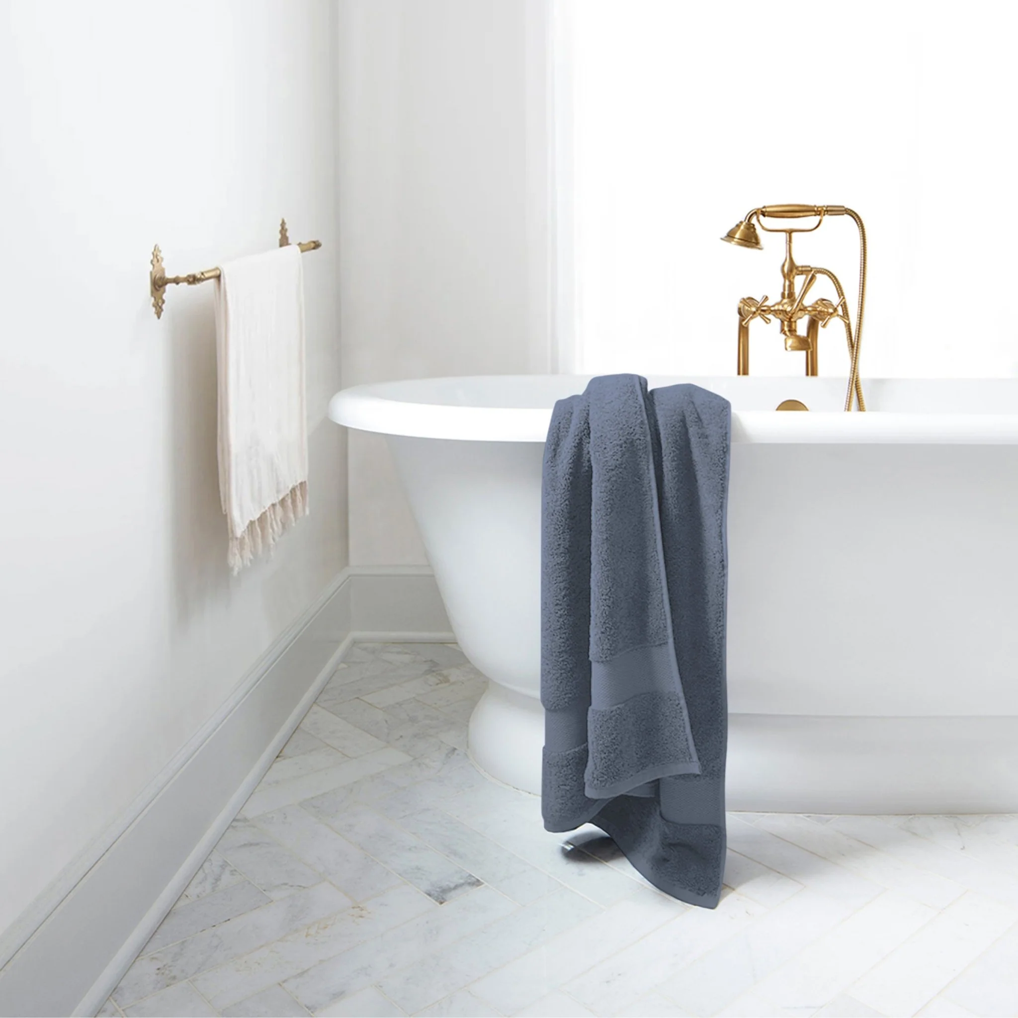 100% Organic Cotton Bath Towel - Image 27