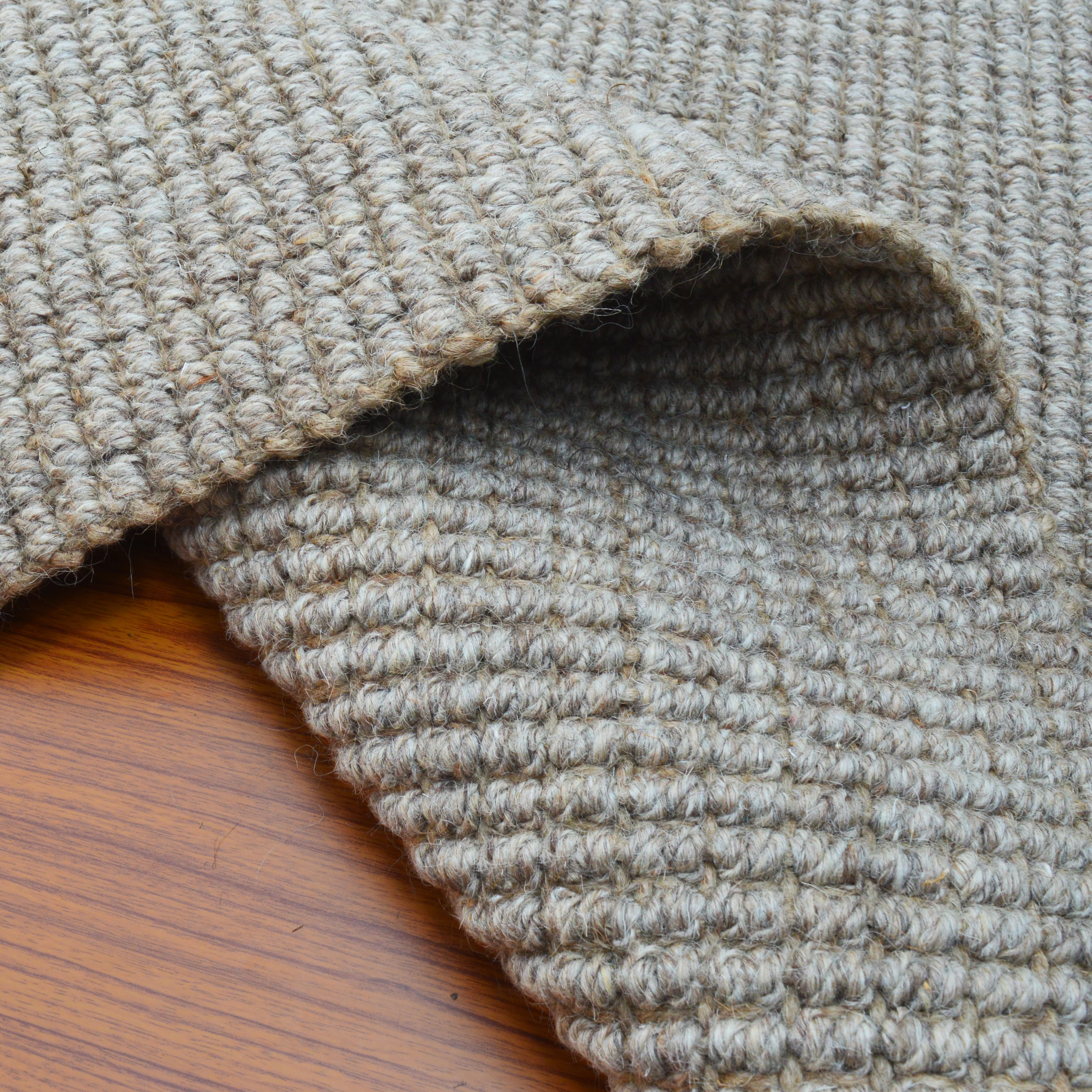 Premium Boucle Jute & Wool Rug - Image 5